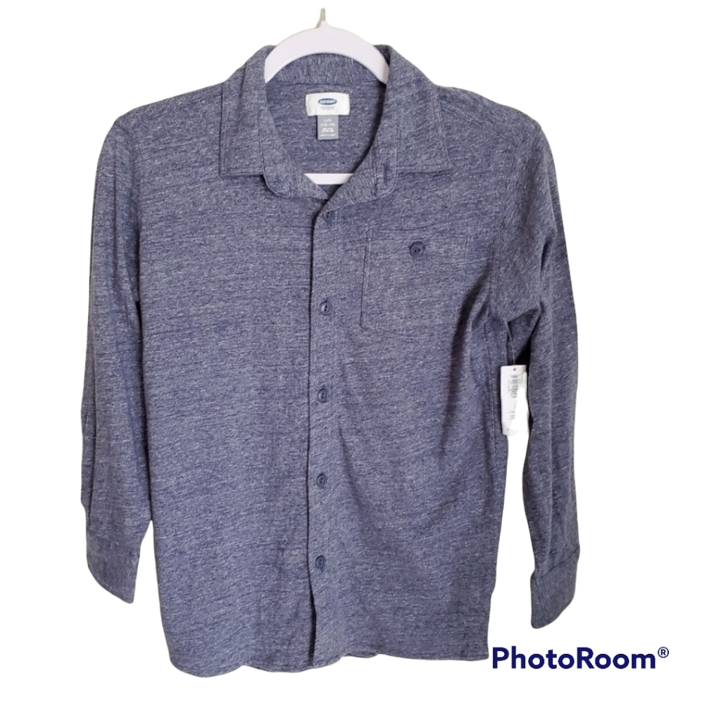 NWT💥OLD NAVY shirt in Boys size L (10/12)